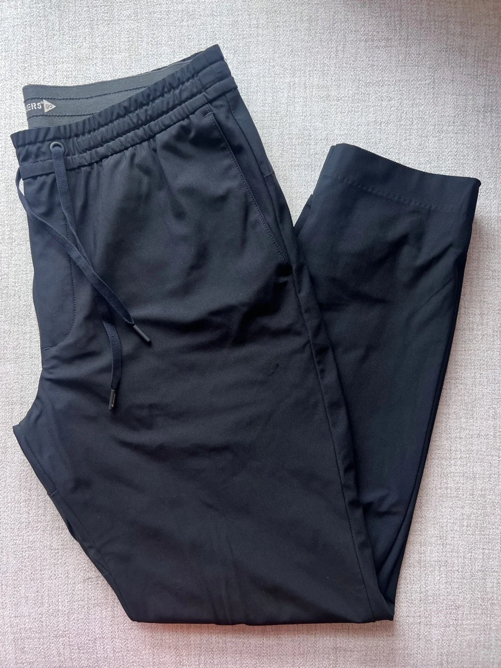 Dockers Go Airweave Slim Jogger Pants